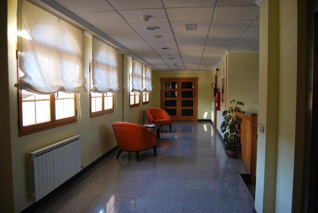 Hotel Meleiros Castro De Sanabria Exteriör bild