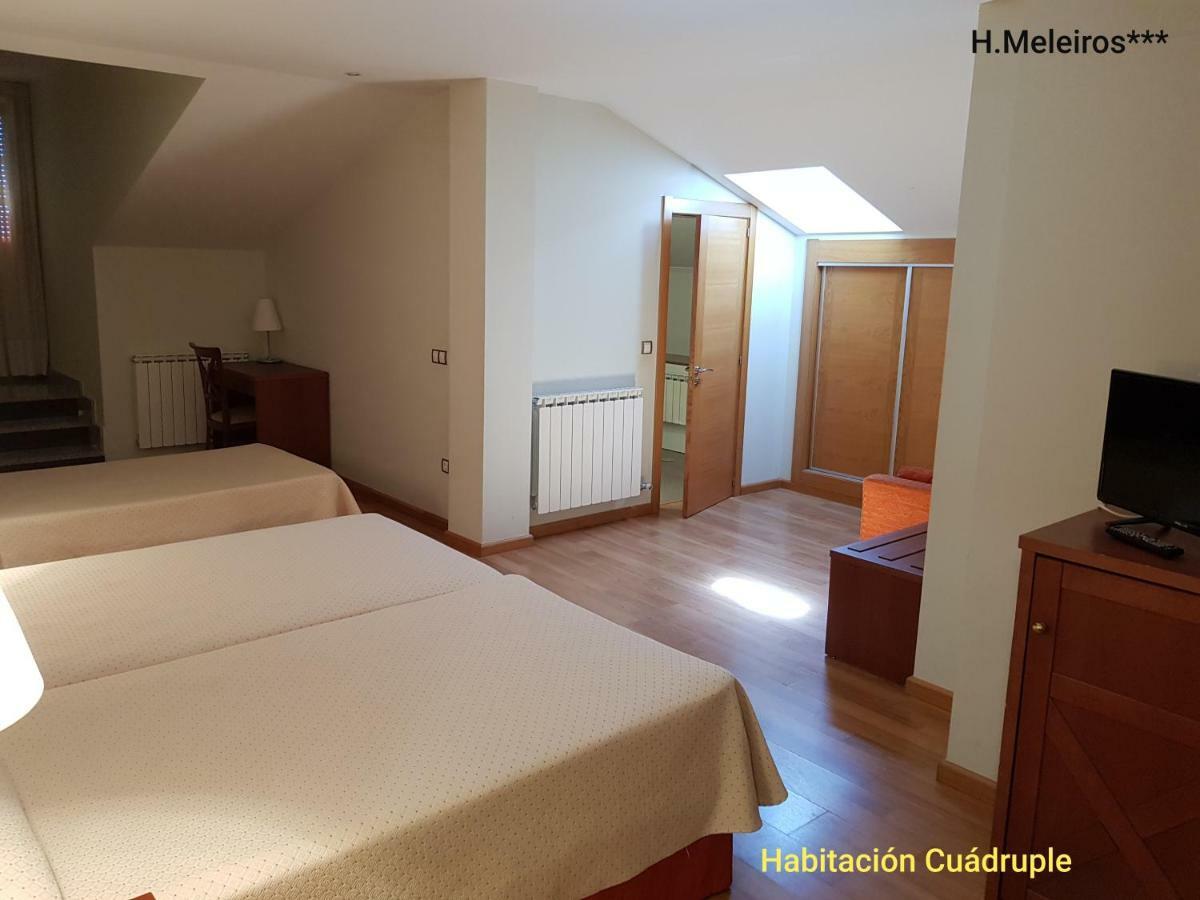 Hotel Meleiros Castro De Sanabria Exteriör bild