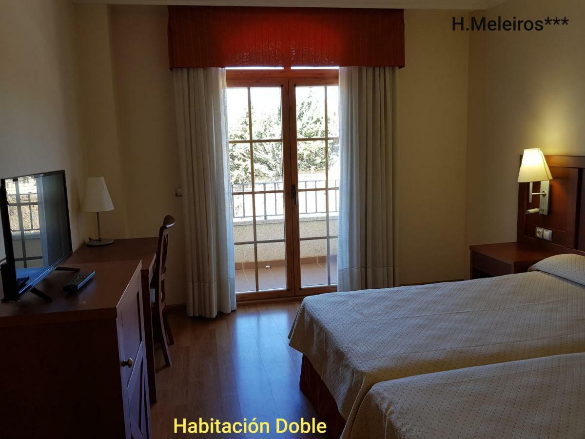 Hotel Meleiros Castro De Sanabria Exteriör bild