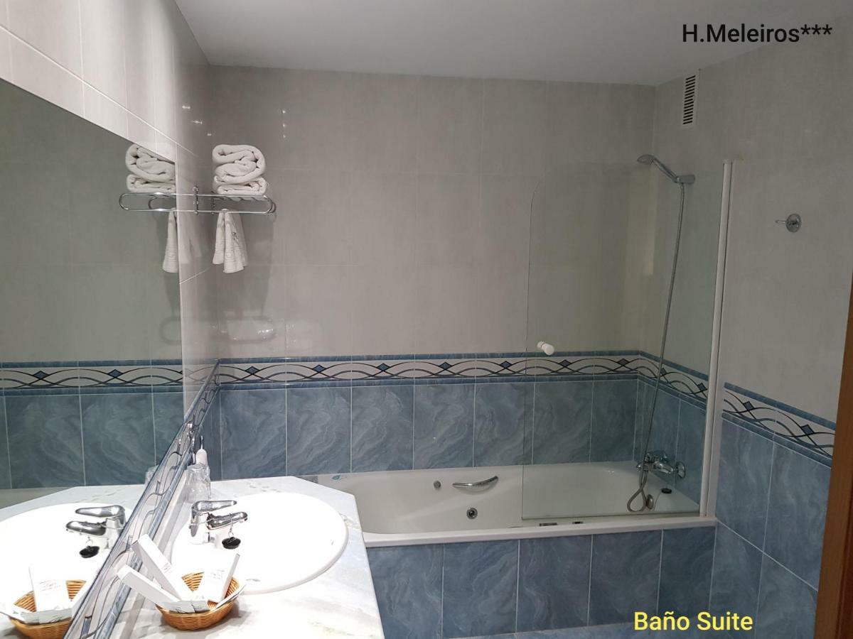 Hotel Meleiros Castro De Sanabria Exteriör bild
